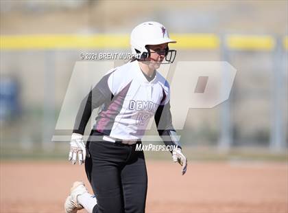 Thumbnail 2 in Frederick vs. Golden (CHSAA 4A Region 4) photogallery.