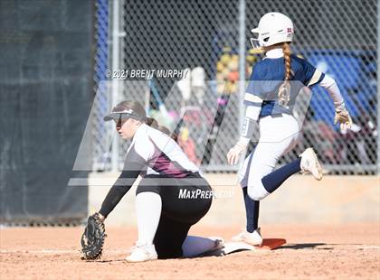 Thumbnail 2 in Frederick vs. Golden (CHSAA 4A Region 4) photogallery.