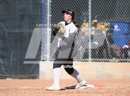 Thumbnail 1 in Frederick vs. Golden (CHSAA 4A Region 4) photogallery.