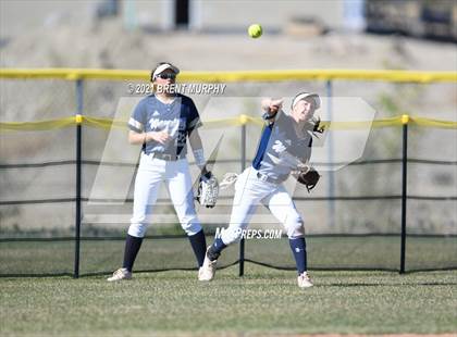 Thumbnail 1 in Frederick vs. Golden (CHSAA 4A Region 4) photogallery.