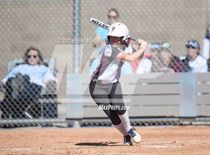 Thumbnail 3 in Frederick vs. Golden (CHSAA 4A Region 4) photogallery.