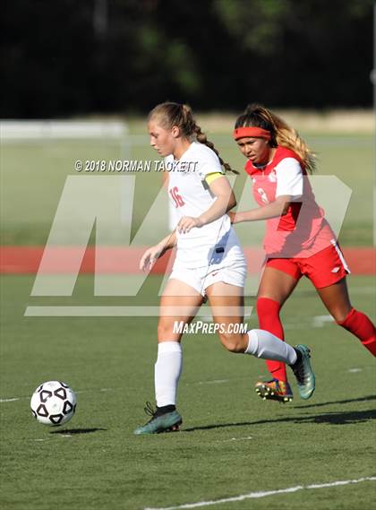 Thumbnail 2 in Bishop Miege vs. McPherson (KSHSAA 4-1A Semifinal) photogallery.