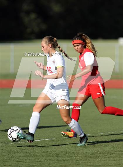 Thumbnail 3 in Bishop Miege vs. McPherson (KSHSAA 4-1A Semifinal) photogallery.