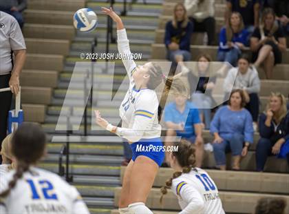 Thumbnail 1 in East Ridge @ Wayzata photogallery.