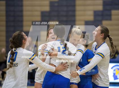 Thumbnail 3 in East Ridge @ Wayzata photogallery.