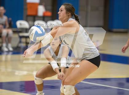 Thumbnail 2 in East Ridge @ Wayzata photogallery.