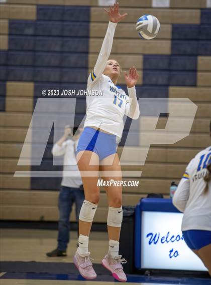 Thumbnail 3 in East Ridge @ Wayzata photogallery.
