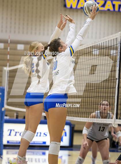 Thumbnail 3 in East Ridge @ Wayzata photogallery.