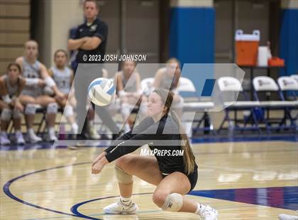 Thumbnail 1 in East Ridge @ Wayzata photogallery.