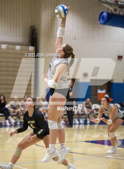 Thumbnail 1 in East Ridge @ Wayzata photogallery.