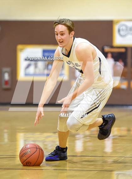 Thumbnail 3 in Chaparral vs. Elsinore (Jared Mandeville Memorial Classic) photogallery.