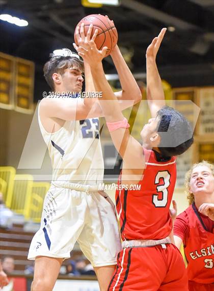Thumbnail 2 in Chaparral vs. Elsinore (Jared Mandeville Memorial Classic) photogallery.