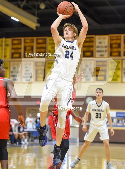 Thumbnail 3 in Chaparral vs. Elsinore (Jared Mandeville Memorial Classic) photogallery.