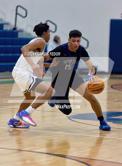 Thumbnail 1 in Spoto @ Sumner photogallery.