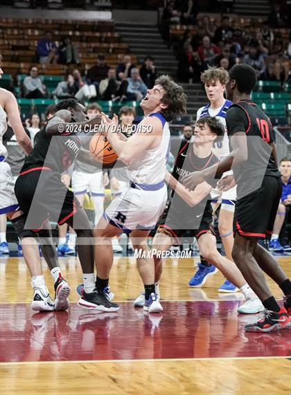 Thumbnail 2 in DSST: Montview vs Resurrection Christian (CHSAA 4A Great 8) photogallery.