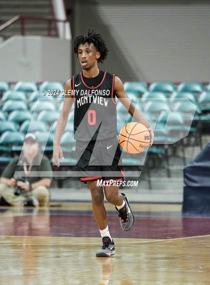 Thumbnail 1 in DSST: Montview vs Resurrection Christian (CHSAA 4A Great 8) photogallery.