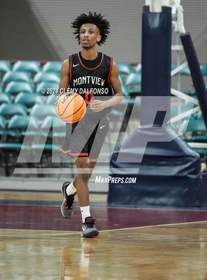 Thumbnail 1 in DSST: Montview vs Resurrection Christian (CHSAA 4A Great 8) photogallery.