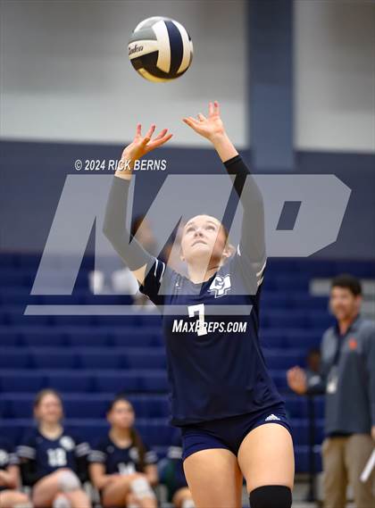 Thumbnail 3 in College Park vs The Woodlands photogallery.