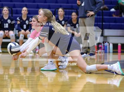 Thumbnail 3 in College Park vs The Woodlands photogallery.