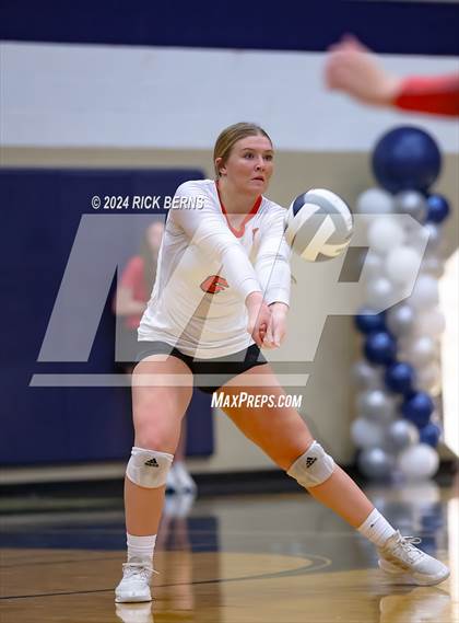 Thumbnail 2 in College Park vs The Woodlands photogallery.