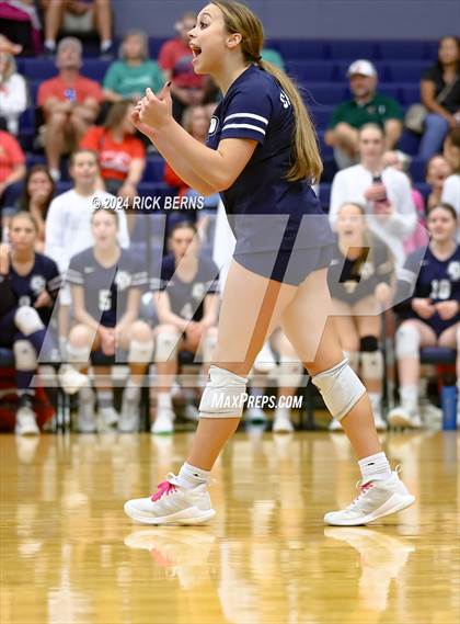 Thumbnail 1 in College Park vs The Woodlands photogallery.