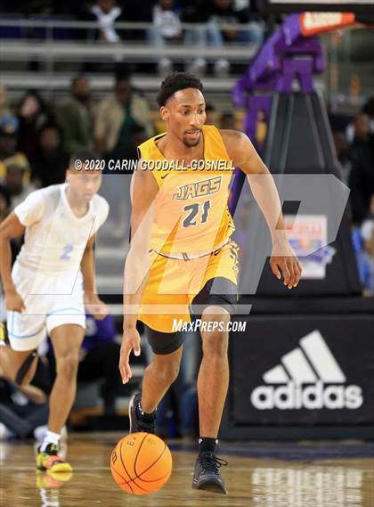 Thumbnail 1 in South Granville vs. Farmville Central (NCHSAA 2A Regional Playoff) photogallery.