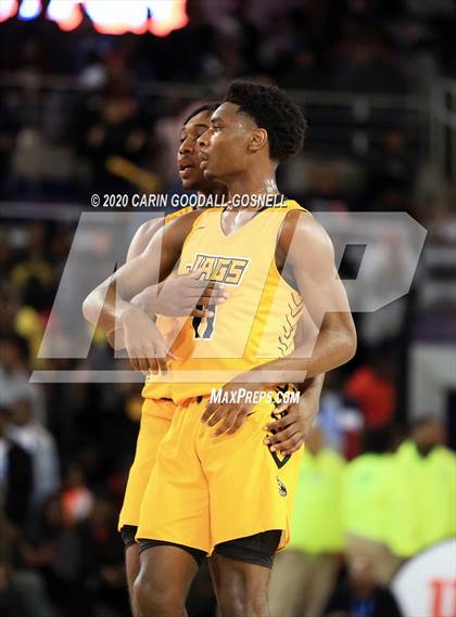 Thumbnail 2 in South Granville vs. Farmville Central (NCHSAA 2A Regional Playoff) photogallery.