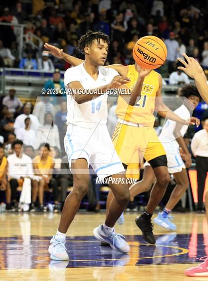Thumbnail 2 in South Granville vs. Farmville Central (NCHSAA 2A Regional Playoff) photogallery.