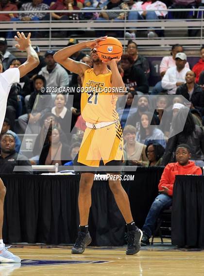 Thumbnail 2 in South Granville vs. Farmville Central (NCHSAA 2A Regional Playoff) photogallery.