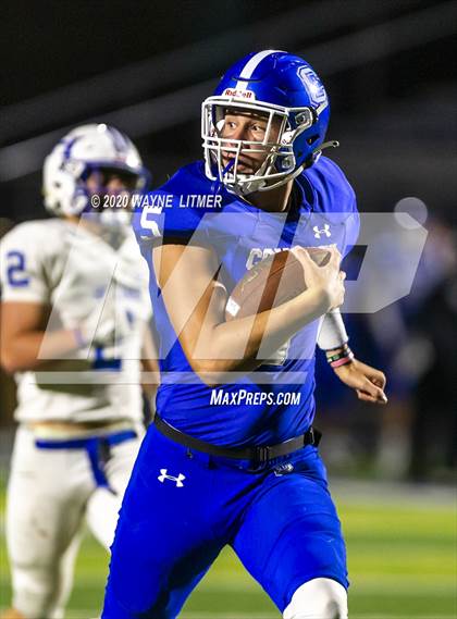 Thumbnail 3 in Highlands @ Covington Catholic photogallery.
