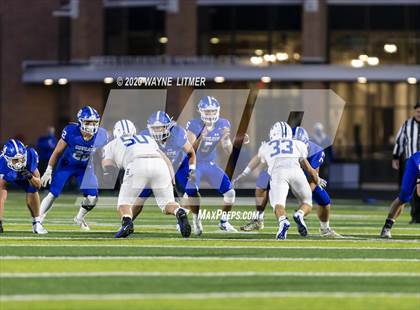 Thumbnail 3 in Highlands @ Covington Catholic photogallery.