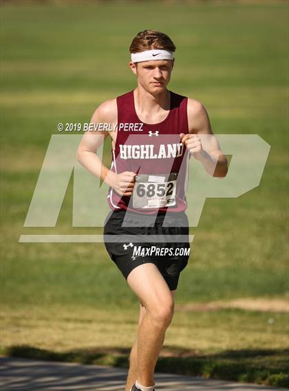 Thumbnail 1 in Golden League Meet #1 photogallery.