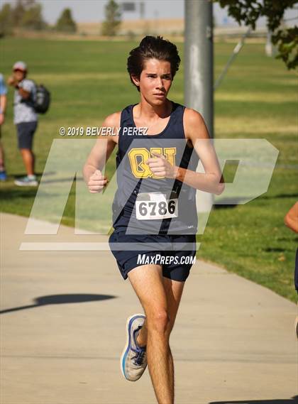 Thumbnail 1 in Golden League Meet #1 photogallery.