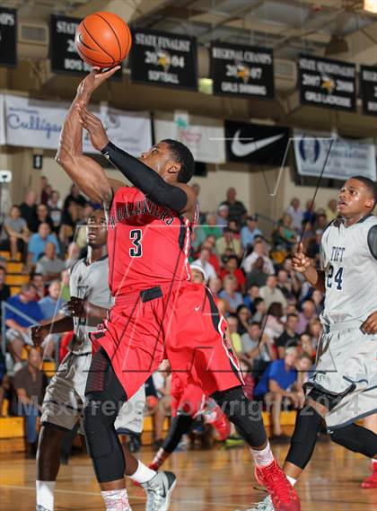 Thumbnail 3 in Lake Highland Prep vs. Tift County (City of Palms Classic) photogallery.