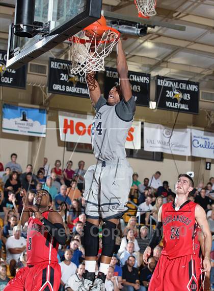 Thumbnail 2 in Lake Highland Prep vs. Tift County (City of Palms Classic) photogallery.