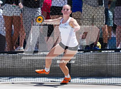 Thumbnail 2 in CHSAA 4A Final (Discus) photogallery.