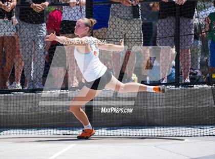 Thumbnail 2 in CHSAA 4A Final (Discus) photogallery.