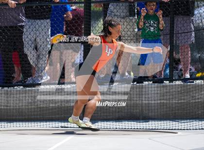 Thumbnail 2 in CHSAA 4A Final (Discus) photogallery.
