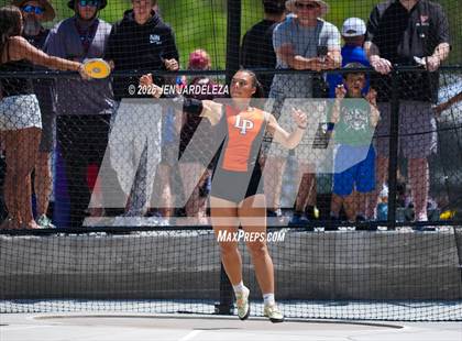 Thumbnail 2 in CHSAA 4A Final (Discus) photogallery.