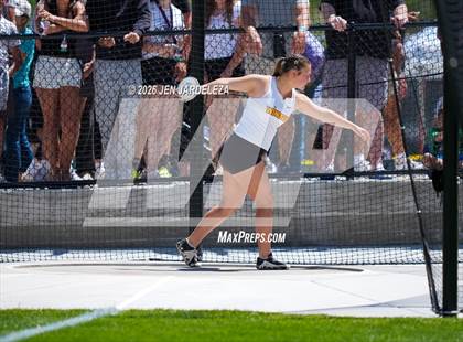 Thumbnail 3 in CHSAA 4A Final (Discus) photogallery.