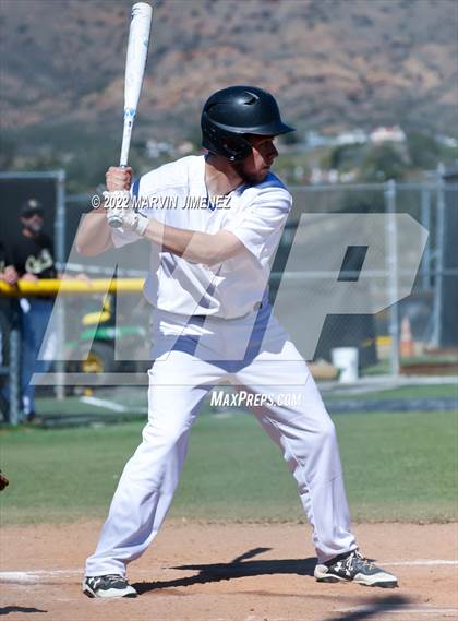 Thumbnail 1 in Nordhoff @ Oak Park photogallery.