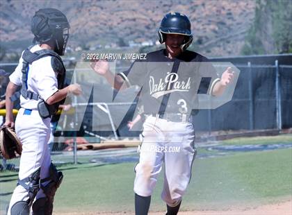 Thumbnail 3 in Nordhoff @ Oak Park photogallery.