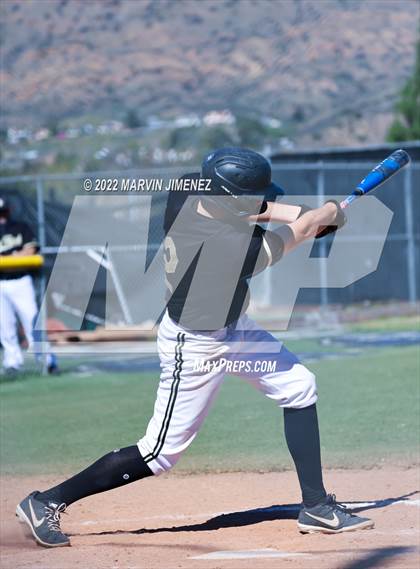 Thumbnail 3 in Nordhoff @ Oak Park photogallery.