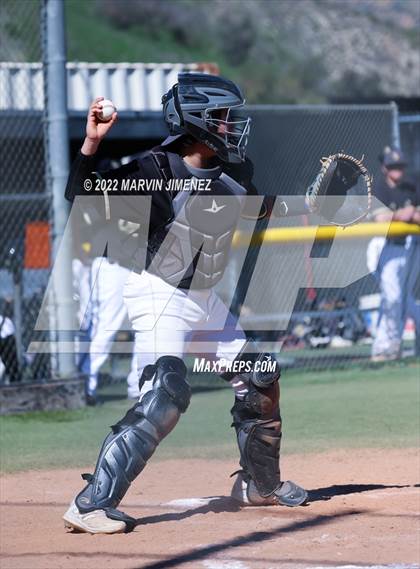 Thumbnail 3 in Nordhoff @ Oak Park photogallery.