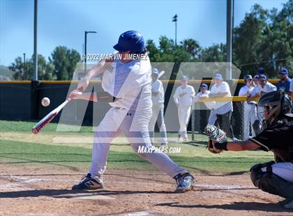 Thumbnail 1 in Nordhoff @ Oak Park photogallery.