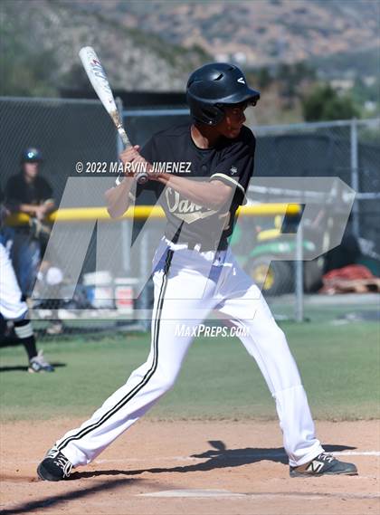 Thumbnail 2 in Nordhoff @ Oak Park photogallery.