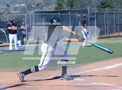 Thumbnail 1 in Nordhoff @ Oak Park photogallery.