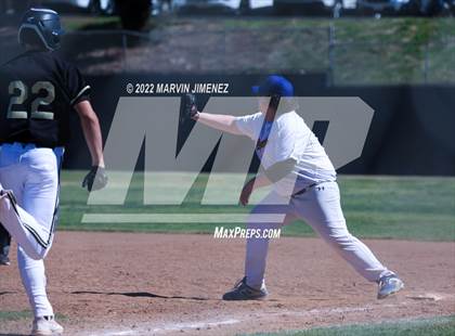 Thumbnail 2 in Nordhoff @ Oak Park photogallery.