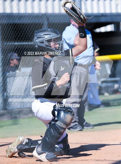 Thumbnail 2 in Nordhoff @ Oak Park photogallery.