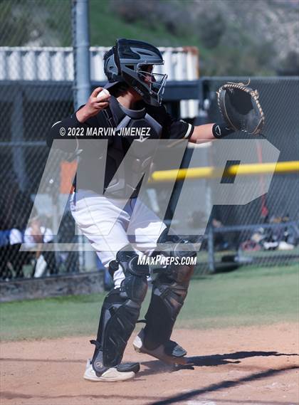 Thumbnail 2 in Nordhoff @ Oak Park photogallery.